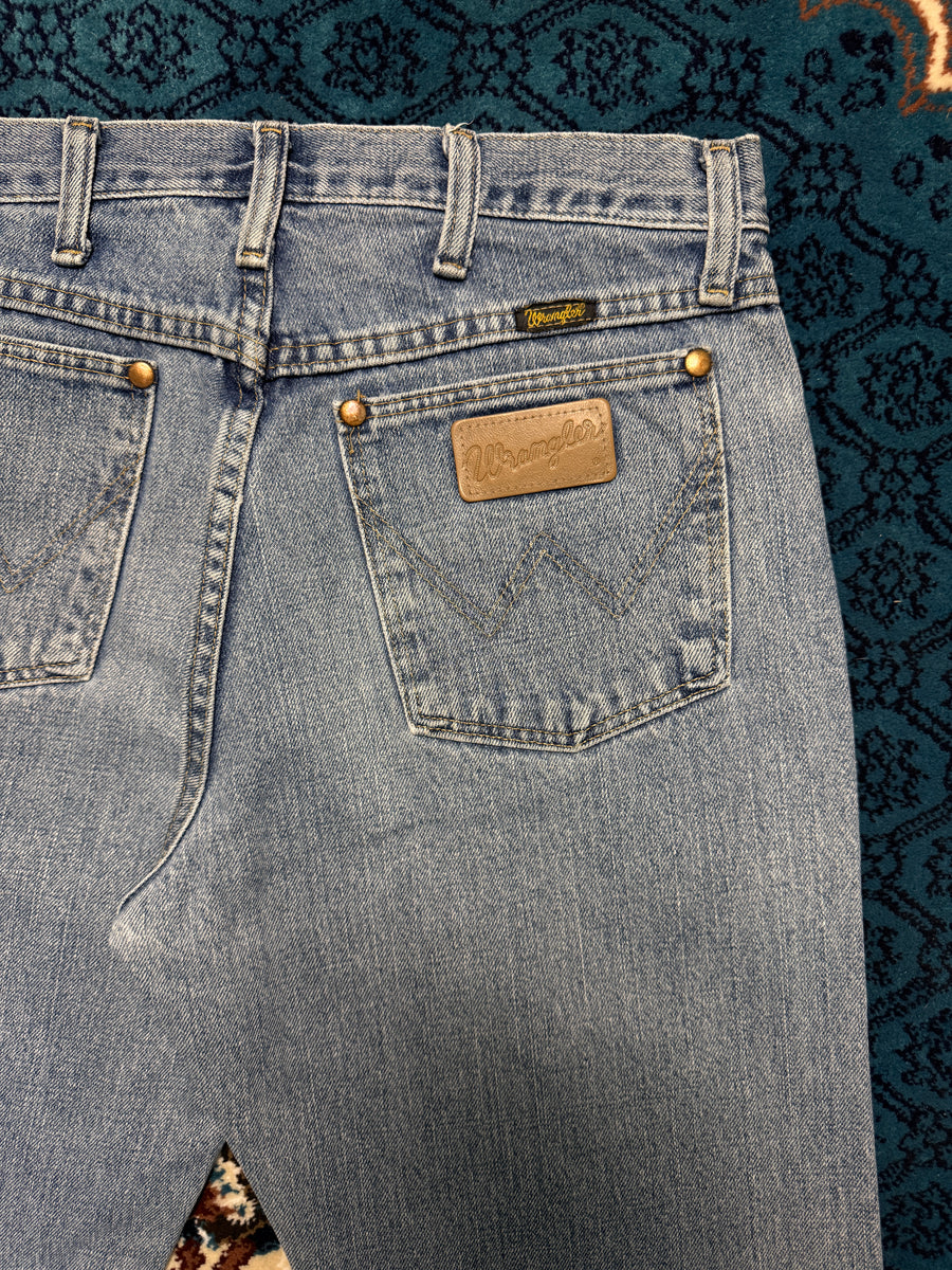 Wrangler Blue Straight Fit Jeans - 30