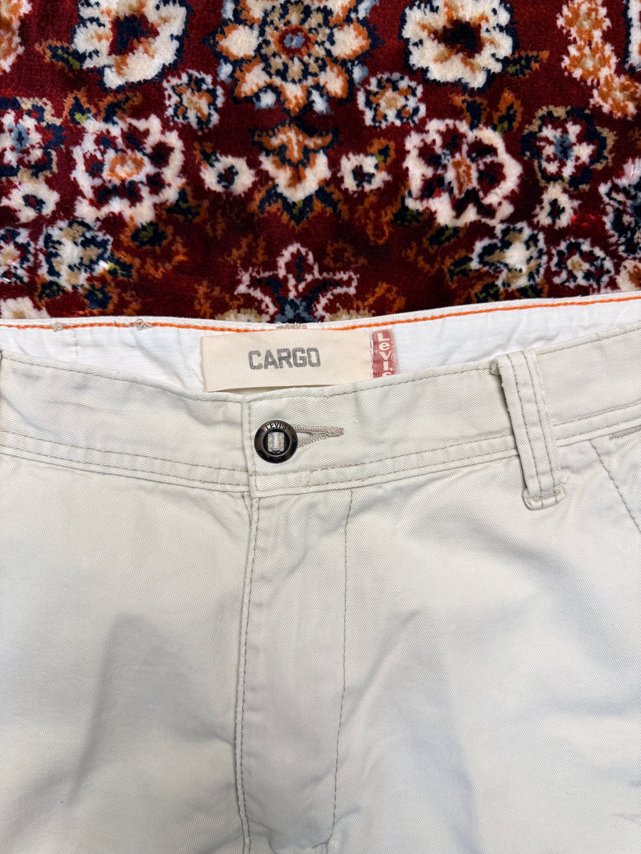 Levi's Offwhite Workwear Cargo Shorts - 32