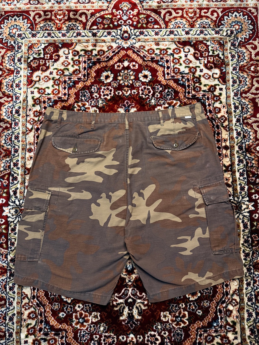 Levi's Vintage Army Brown Cargo Shorts - 42