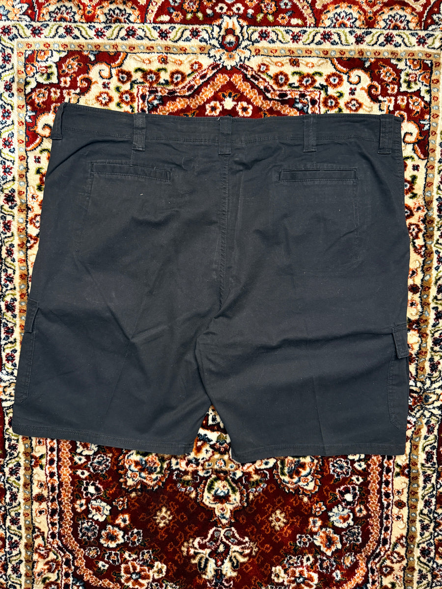 Wrangler Relaxed Fit Black Cargo Shorts - 48