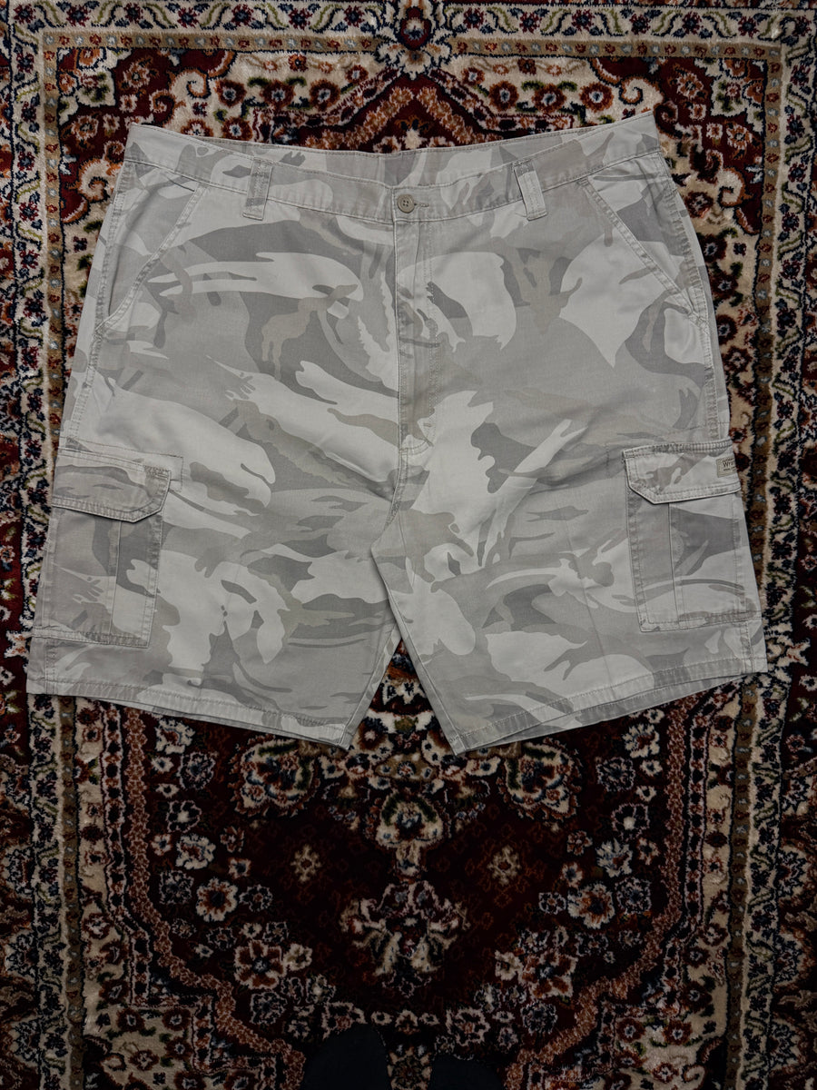 Wrangler Camo Cargo Shorts - 42