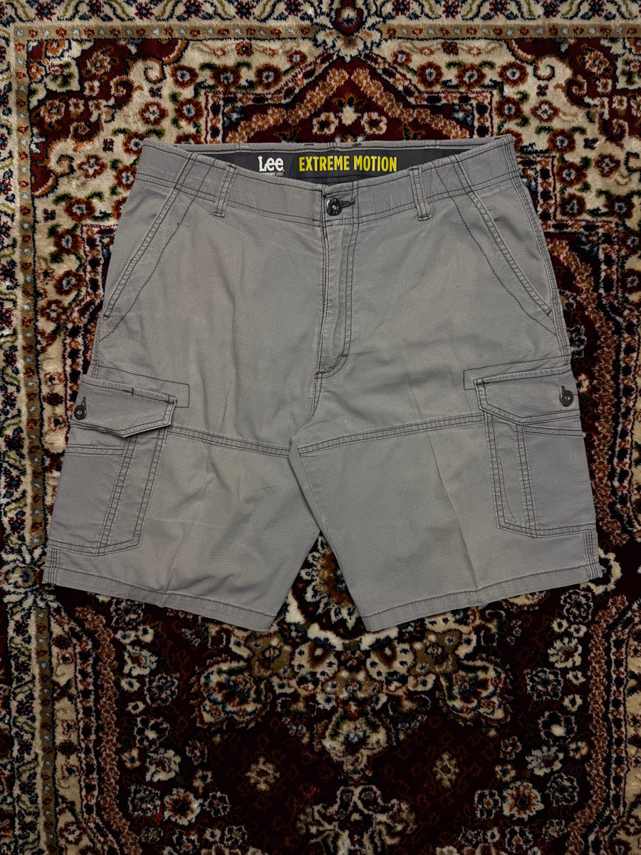 Lee Performance Series Extreme Motion Grey Cargo Shorts - 33