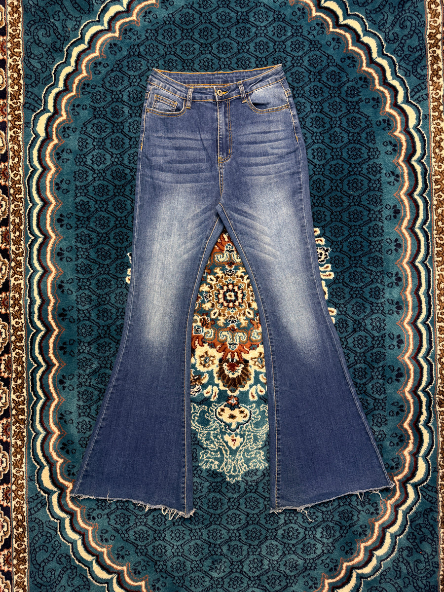 Shein Blue Flared Jeans - M