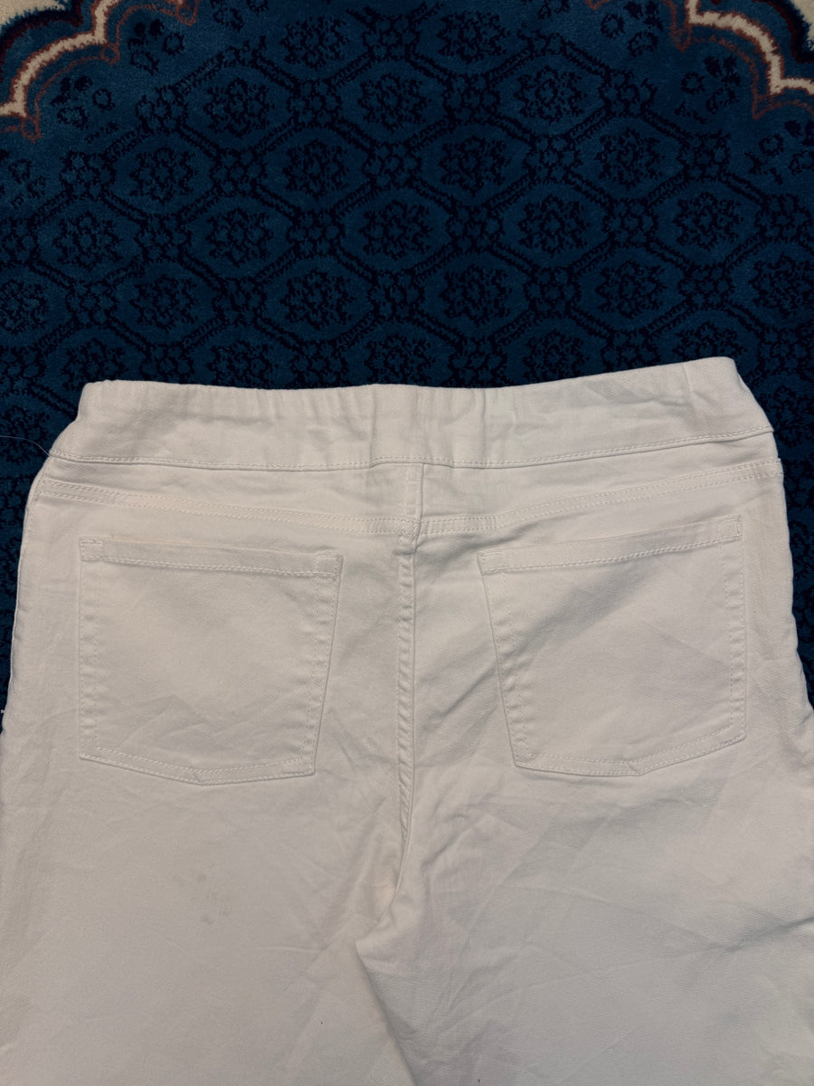 The Pioneer Woman White Straight Fit Jeans - M