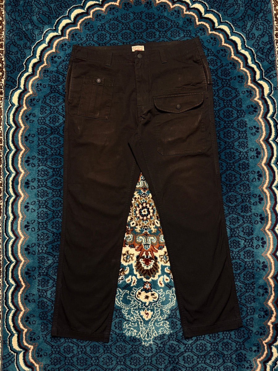 Levi's Black Cargo Pants - 34