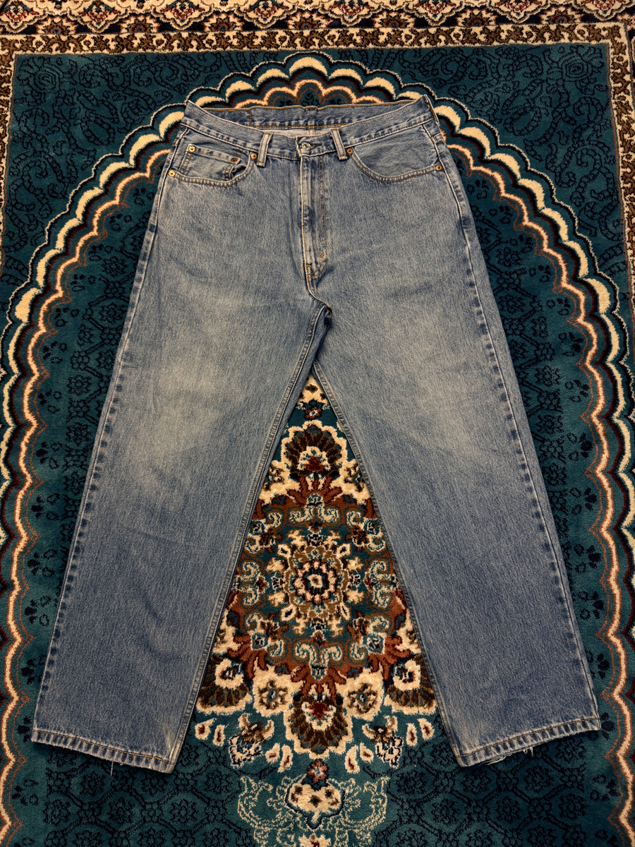 Levi's Blue 550 Relaxed Fit Jeans - 34