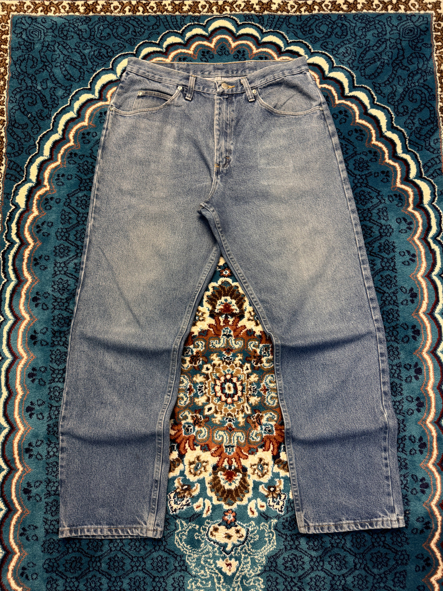 Wrangler Blue Relaxed Jeans - 34