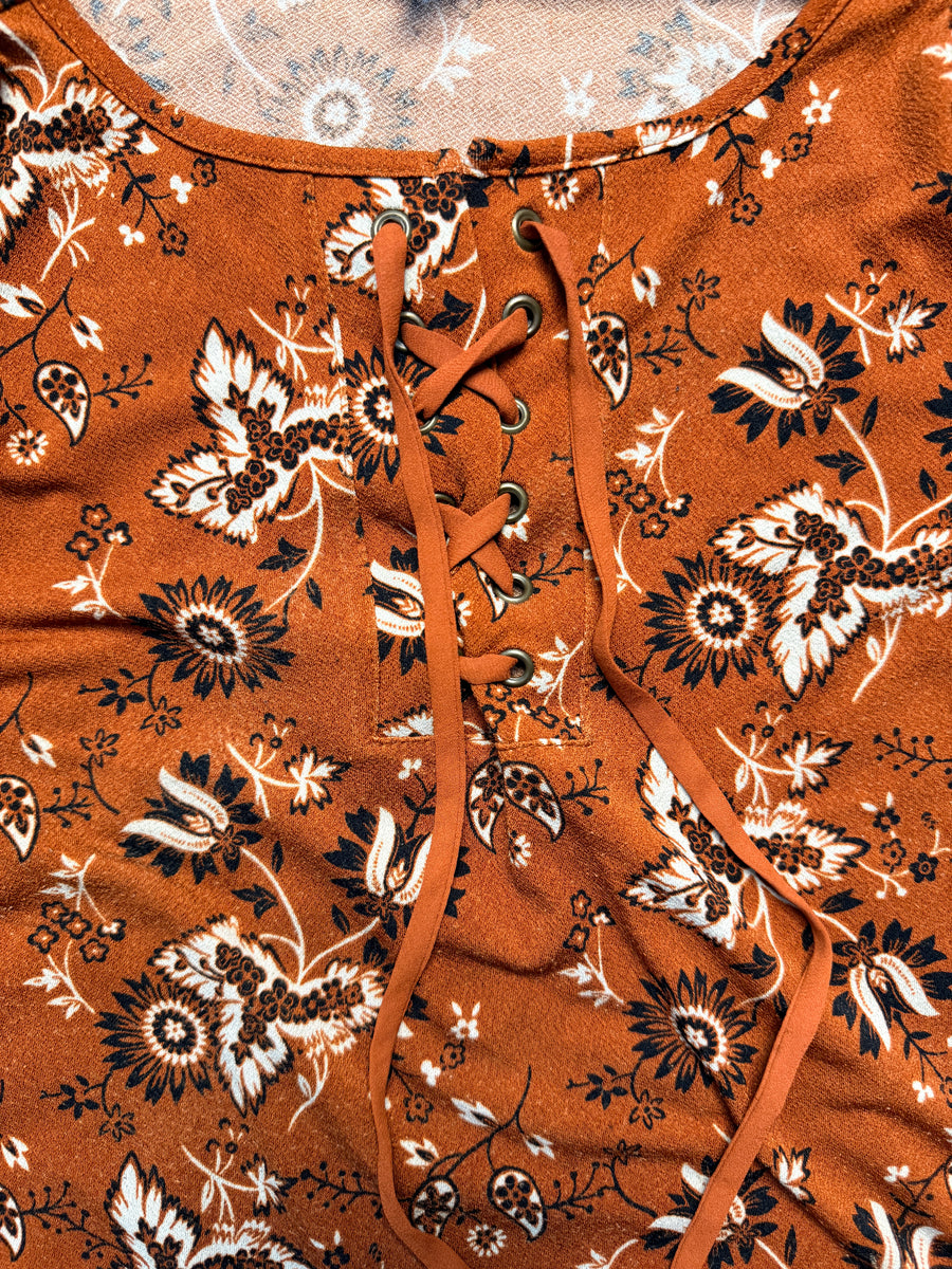 Style&Co. Orangish Brown Floral Blouse - XS