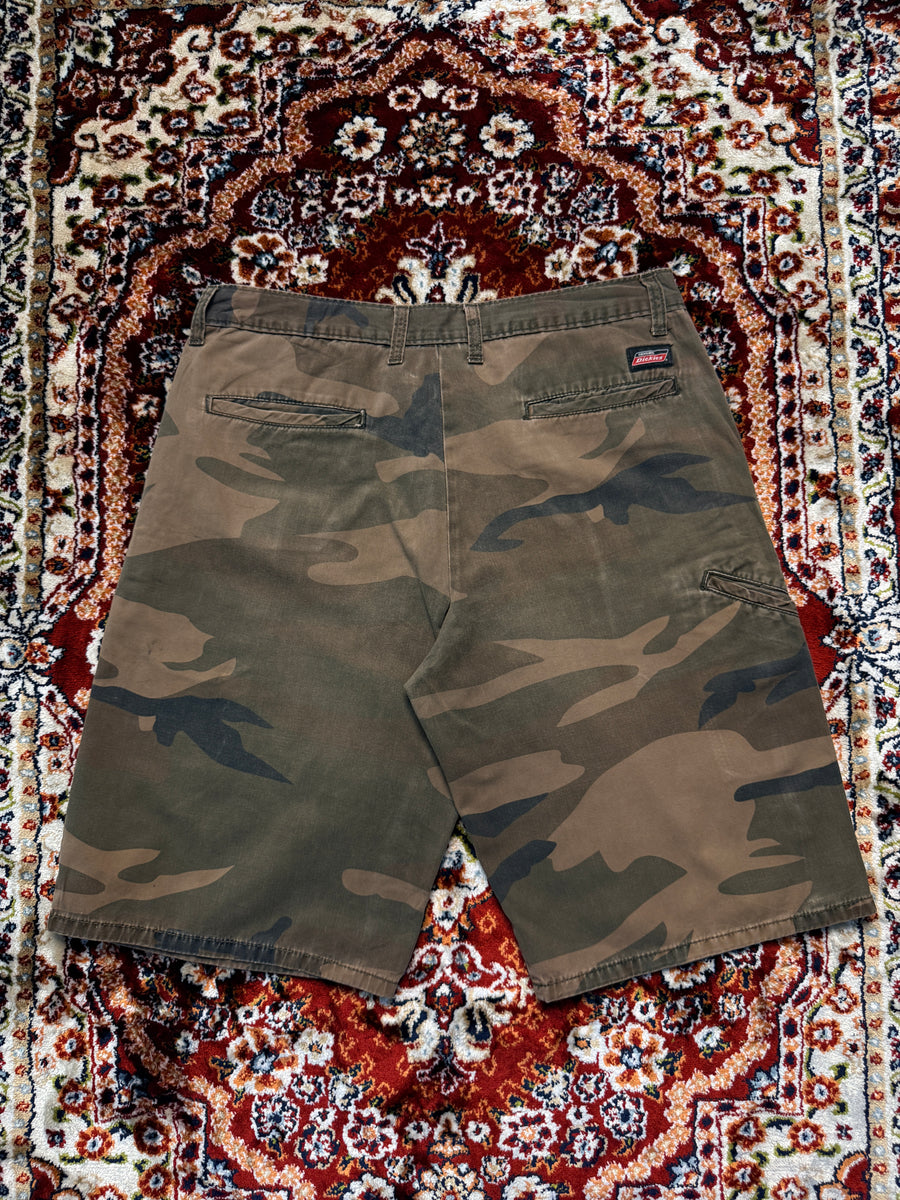 Dickies Camo Cotton Shorts - 34