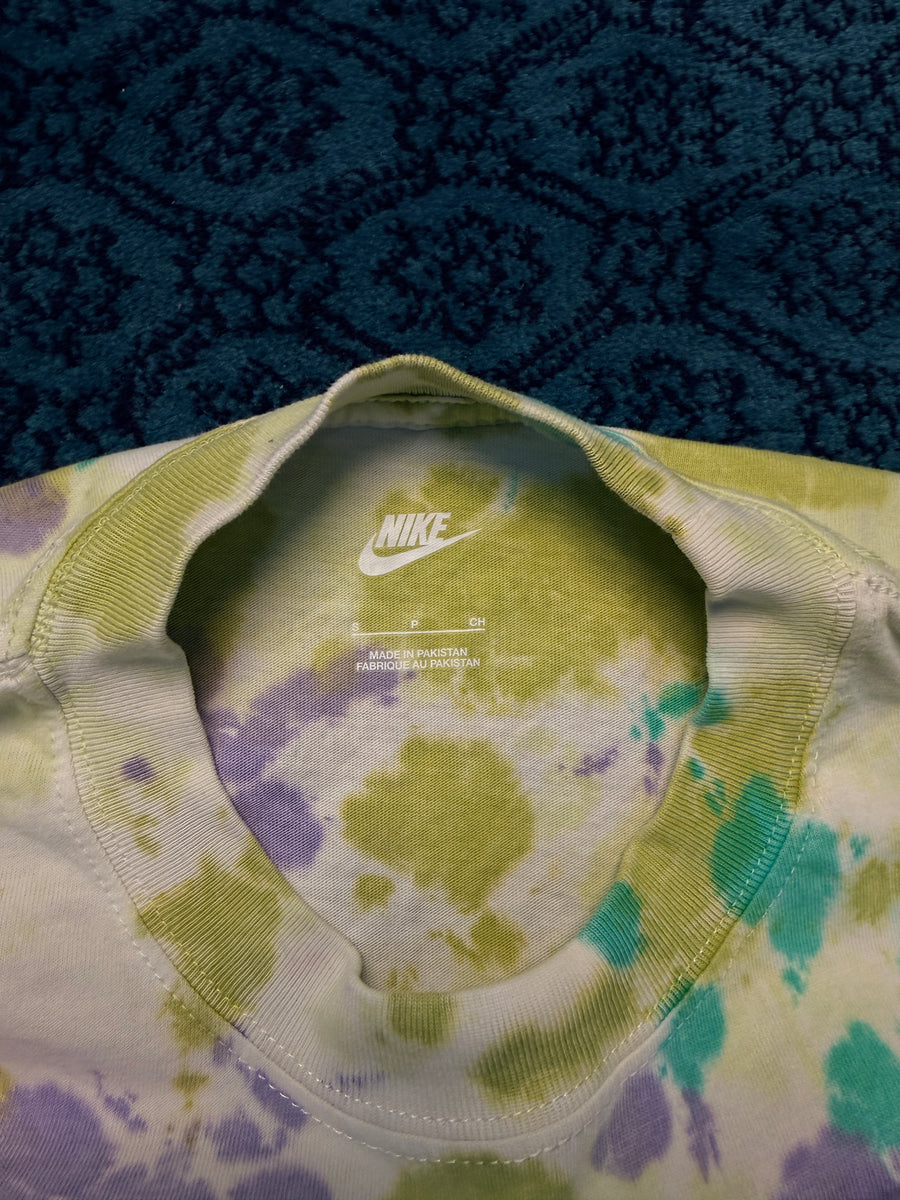 Nike Tie Dye Tee - S