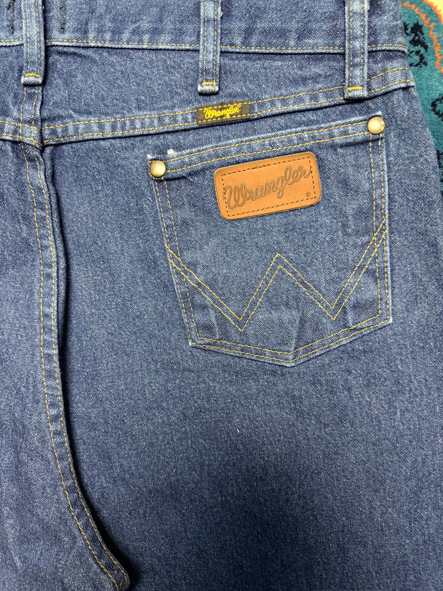 Wrangler Blue Regular Fit Jeans - 38