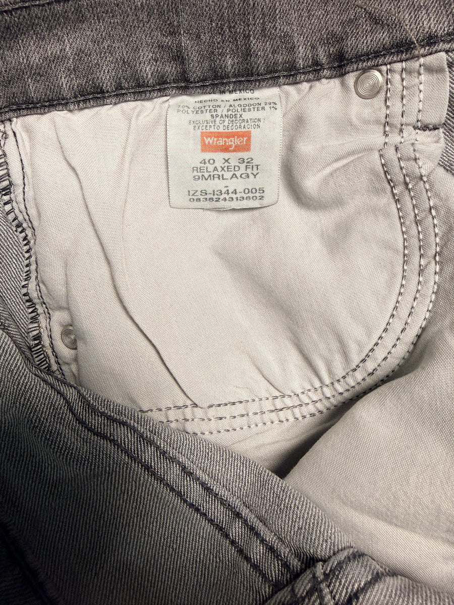 Wrangler Grey Relaxed Fit Jeans - 40