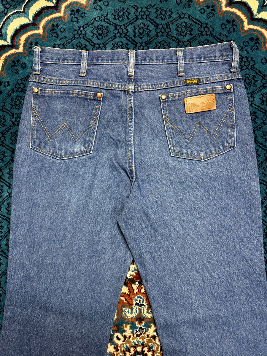 Wrangler Blue Straight Fit Jeans - 34