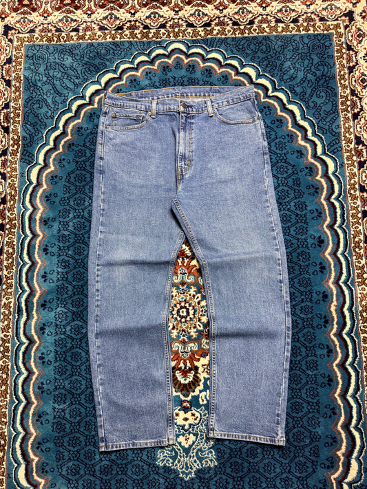 Levi's Blue 505 Regular Straight Fit - 38