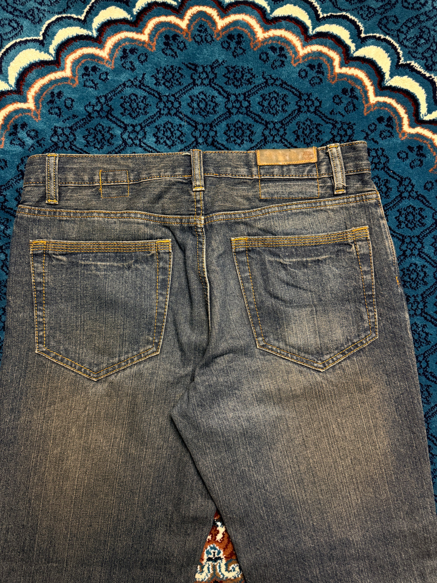 Timberland Vintage Blue Classic Fit Faded Light Washed Jeans - 31