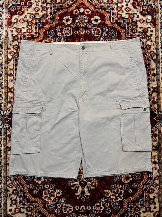 Levi's Greyish Beige Cargo Shorts - 42