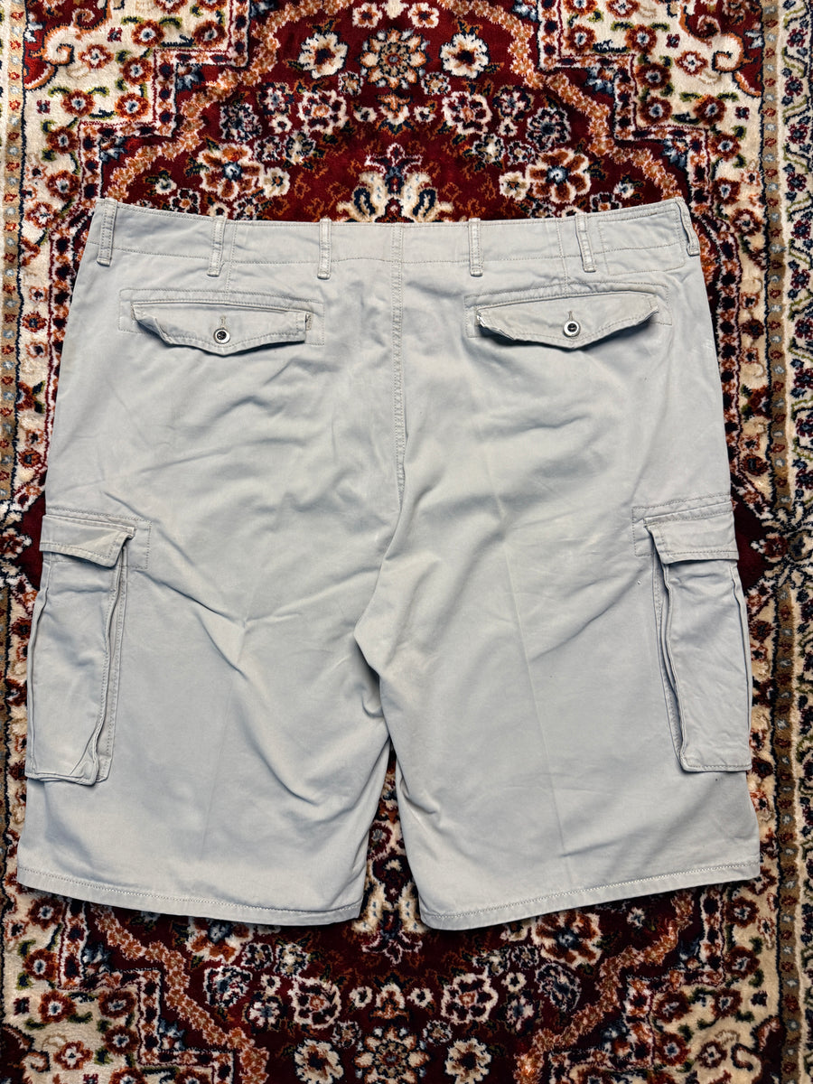 Levi's Greyish Beige Cargo Shorts - 42