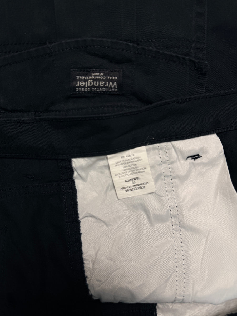 Wrangler Black Cargo Shorts - 48