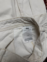 Levi's Off White Cotton Cargo Shorts - 36