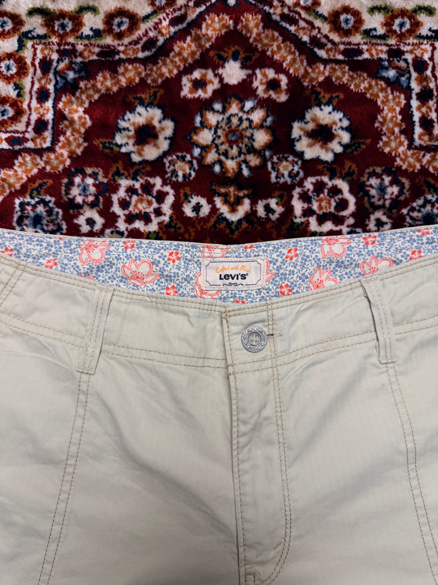 Levi's Beige Cotton Shorts - 14