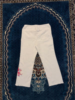 The Pioneer Woman White Straight Fit Jeans - M
