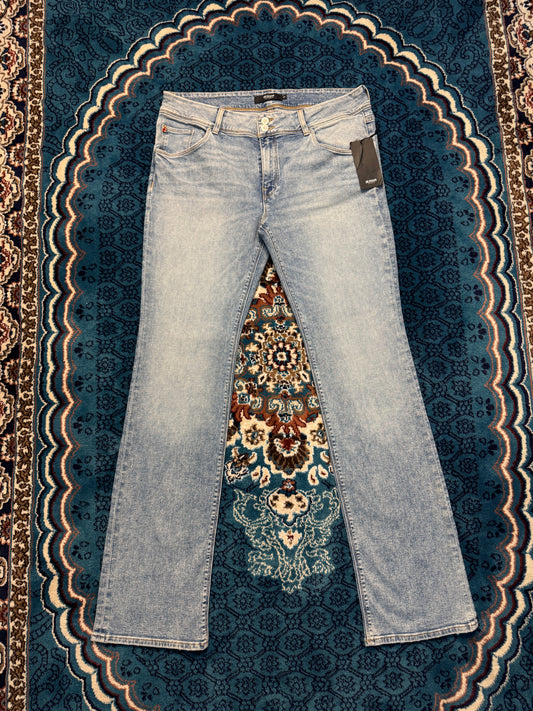 Hudson Los Angeles Blue Petit Bootcut Jeans Tagged - 34