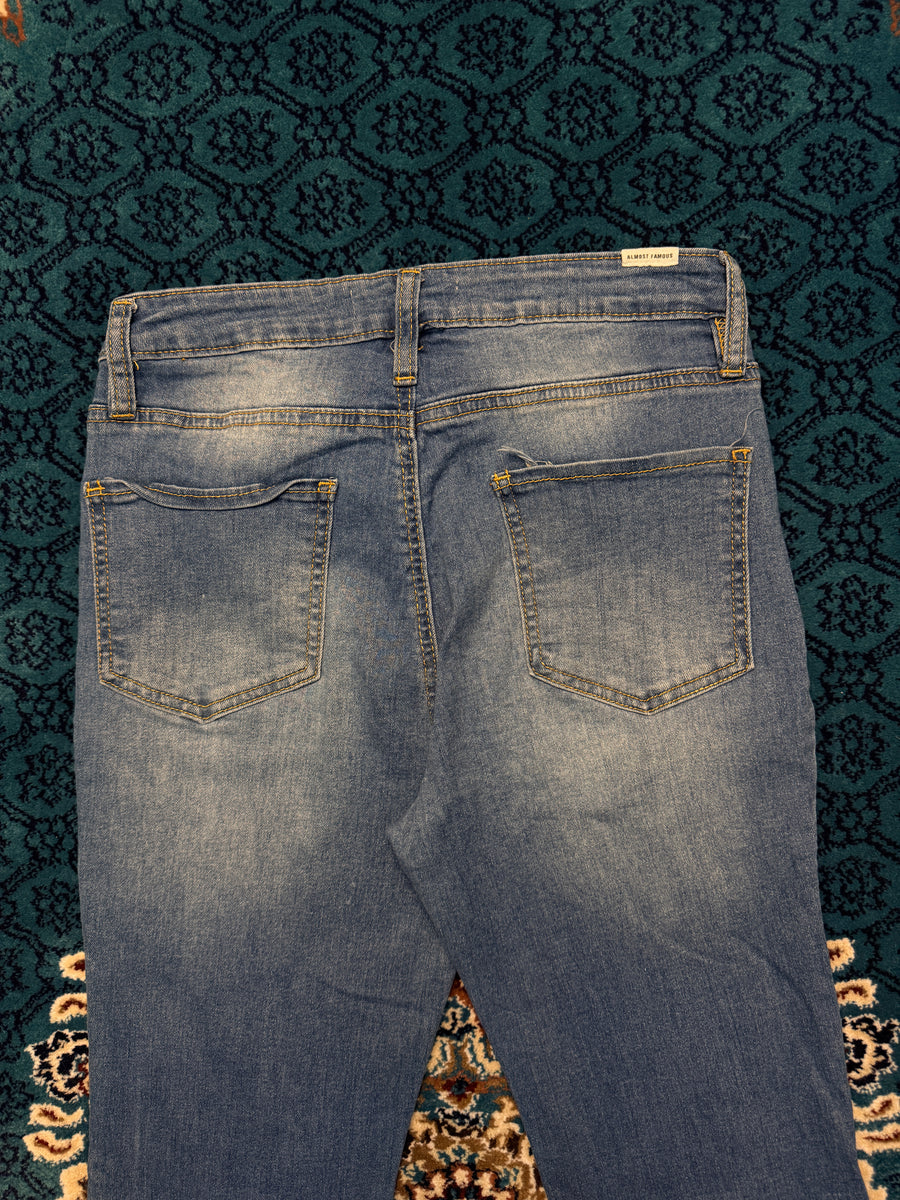 Almost Famous Blue Flared Jeans - 5