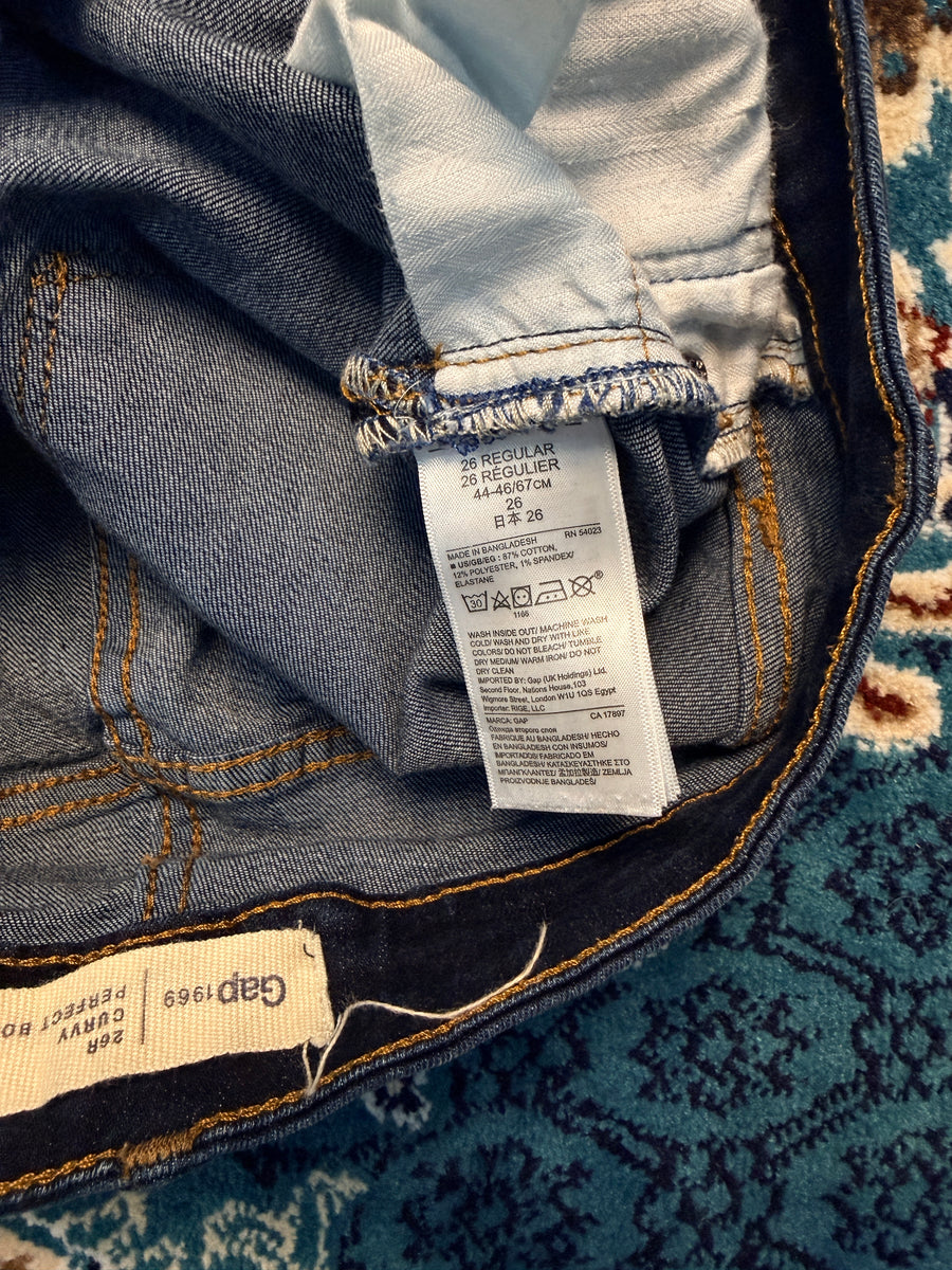 Gap Blue Curvy Perfect Boot Jeans - 26