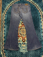 True Religion Blue Low Rise Bell Bottom Jeans - 31