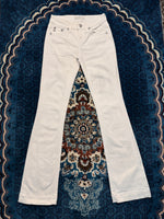 Miss Me White Mid Rise Bootcut Jeans - 25