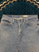 Wrangler Blue Regular Fit Jeans - 36