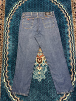 Wrangler Blue Straight Fit Jeans - 38