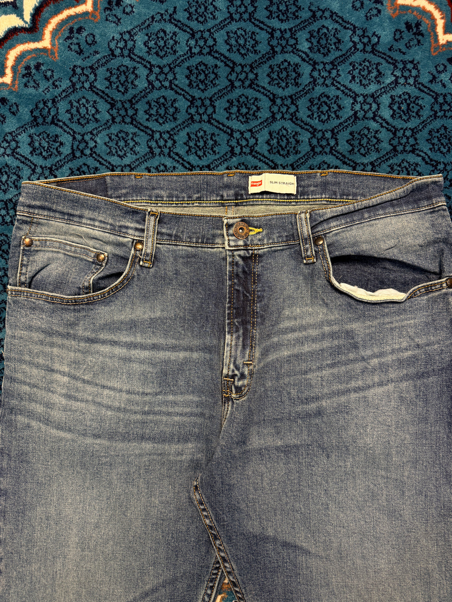 Wrangler Blue Slim Straight Jeans - 36
