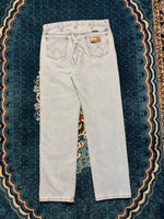 Wrangler Light Blue Regular Fit Jeans - 33