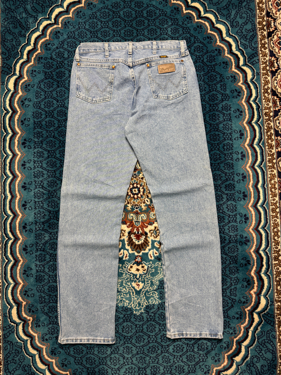Wrangler Blue Relaxed Fit Jeans - 34