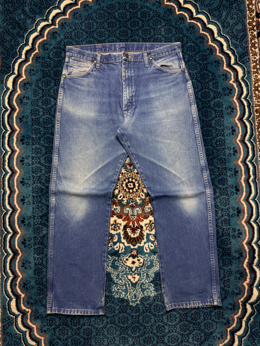 Wrangler Blue Straight Fit Jeans - 36