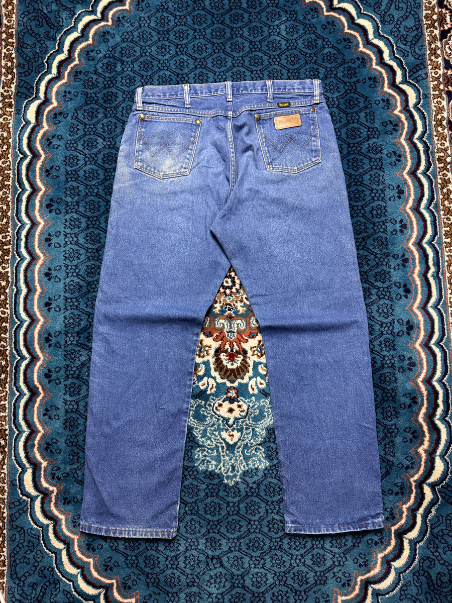 Wrangler Blue Straight Fit Jeans - 36