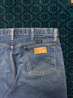 Wrangler Blue Straight Fit Jeans - 36
