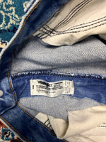 Wrangler Blue Straight Fit Jeans - 36