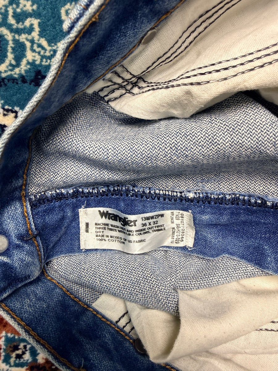 Wrangler Blue Straight Fit Jeans - 36