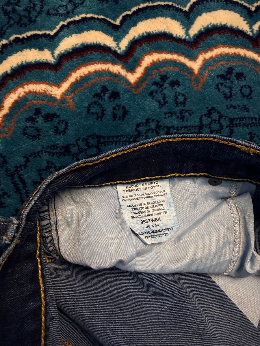 Wrangler Blue Straight Fit Jeans - 40