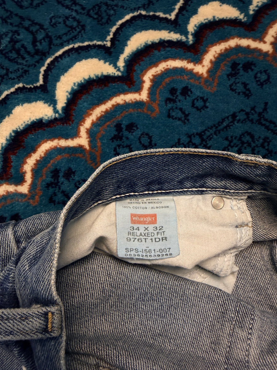 Wrangler Blue Relaxed Jeans - 34