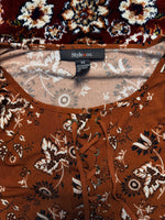 Style&Co. Orangish Brown Floral Blouse - XS