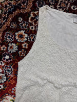 Amisu White Crochet Mesh Tank Top - M