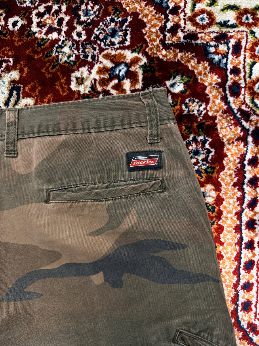 Dickies Camo Cotton Shorts - 34