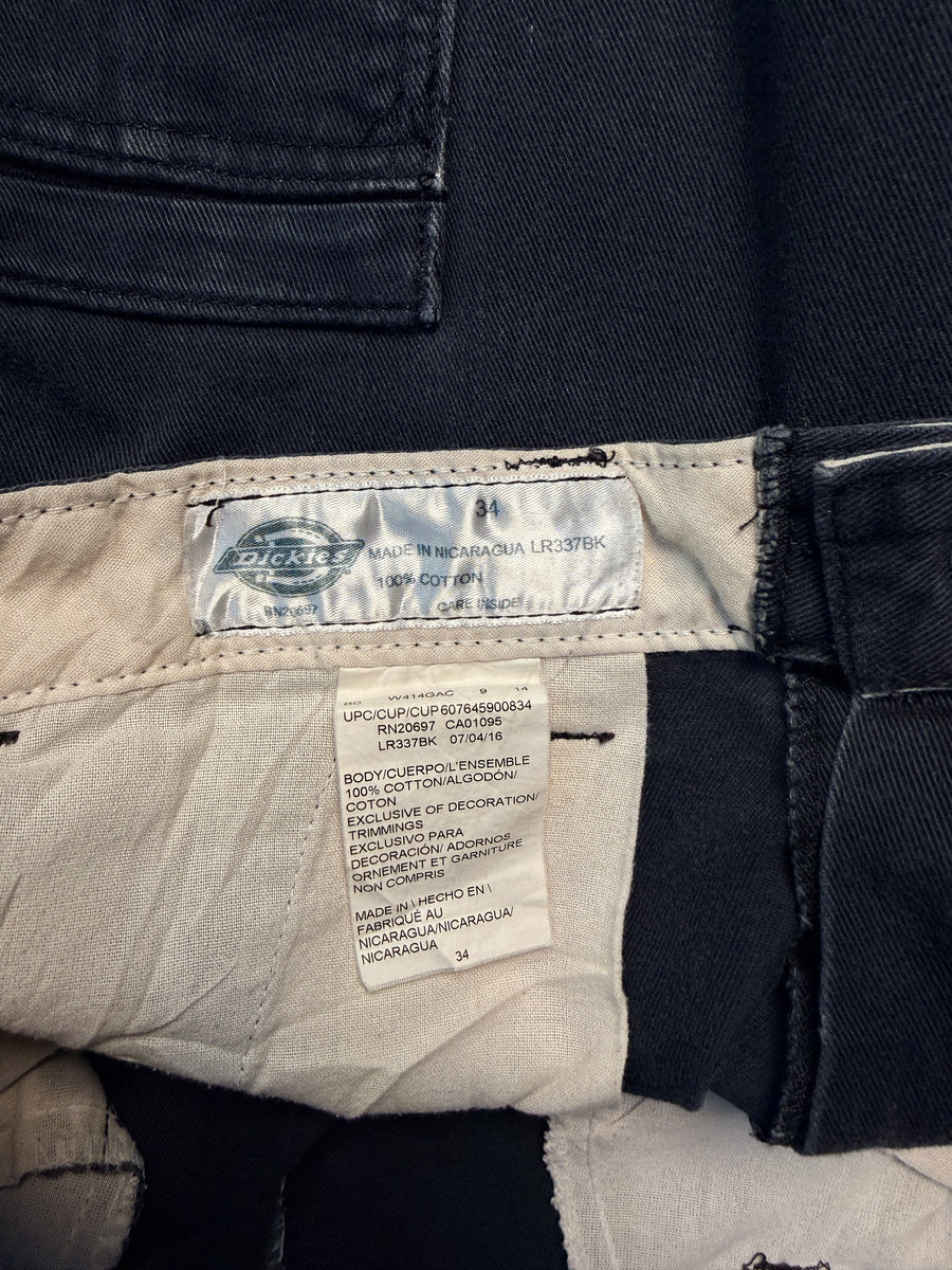Dickies Black Cotton Shorts - 32