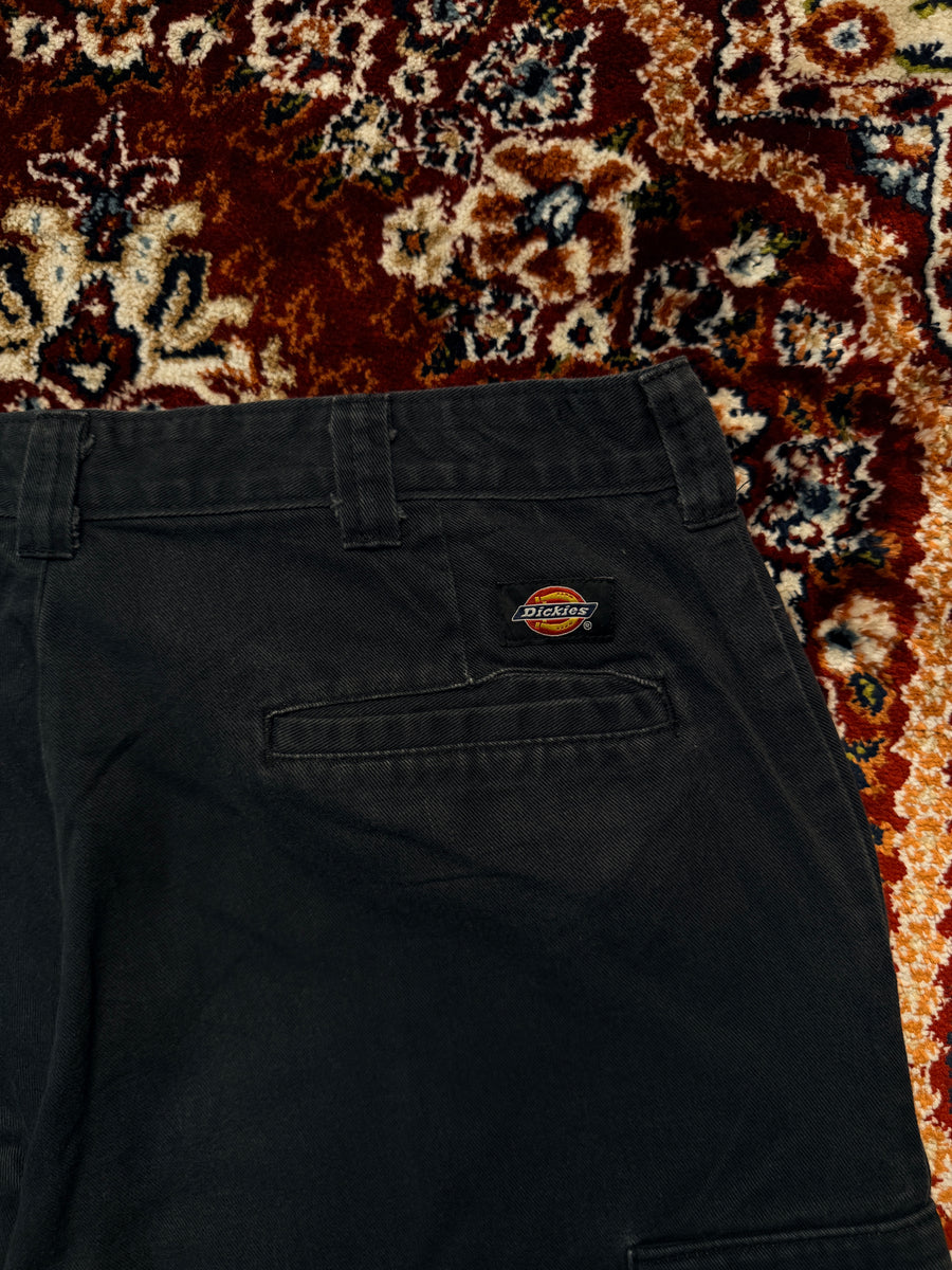 Dickies Black Cotton Shorts - 32