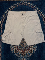 Levi's Cream Cotton Cargo Shorts - 42