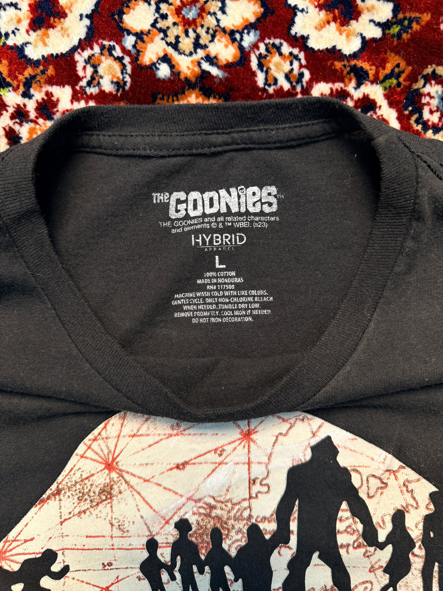 The Goonies Black Printed Tee - L