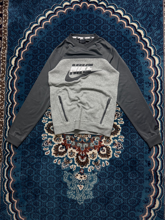 Nike Grey Two Tone Vintage Sweatshirt - XS